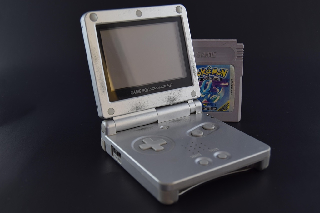 gameboy-sp-oprava Herní konzole Game Boy – opravy retro herních zařízení