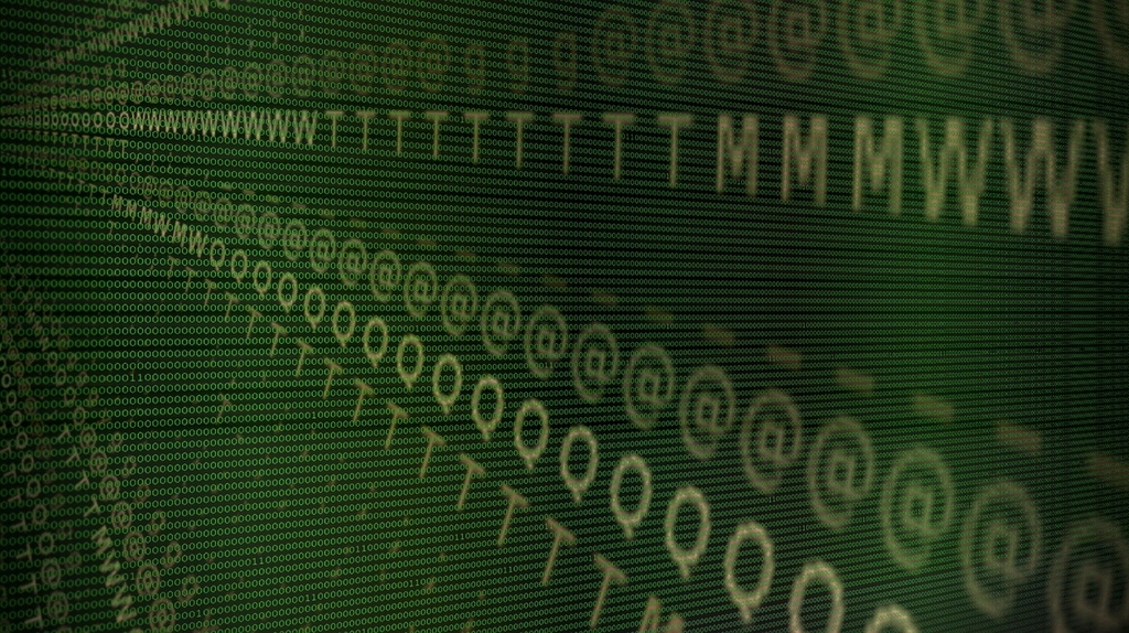 it-0-1 Firemní IT infrastruktura – hosting a správa